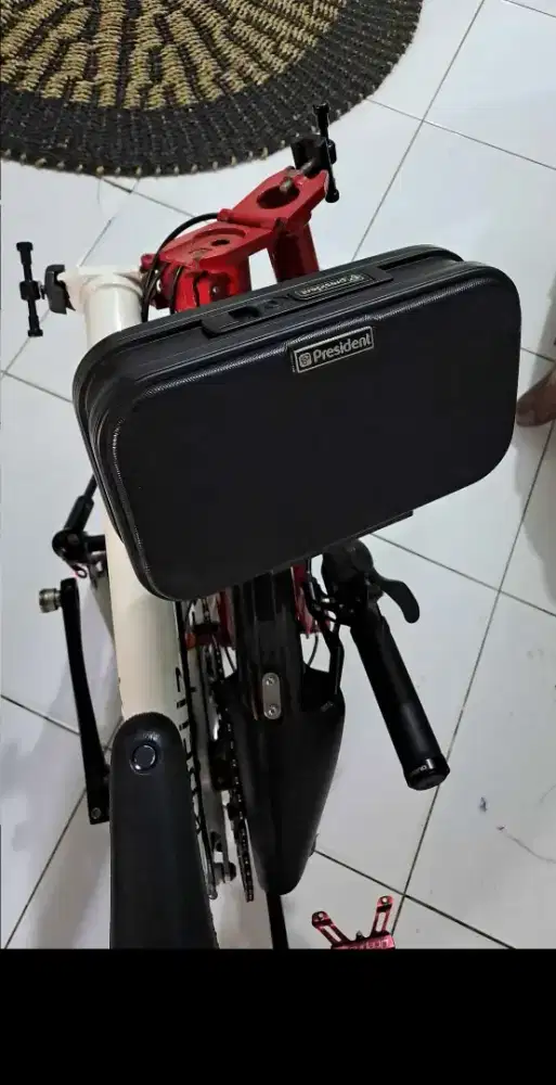 Sepeda lipat kreuz not bronton