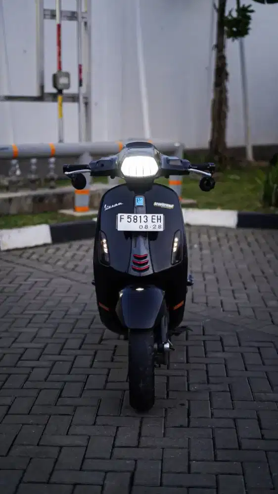 PIAGGIO VESPA SPRINT CARBON 2018