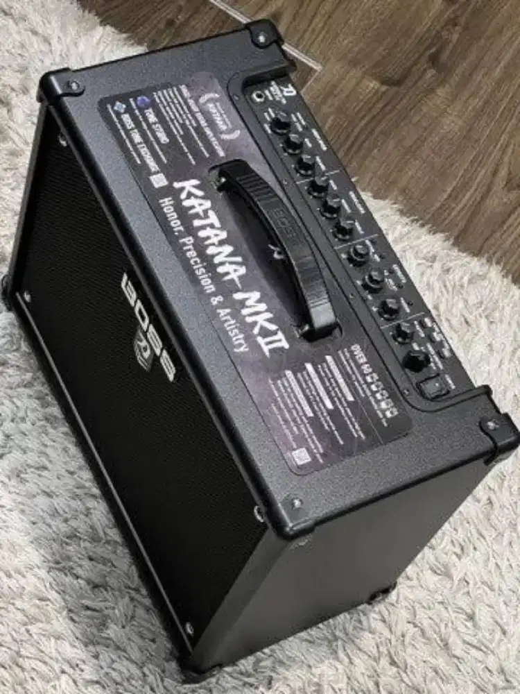 Ampli gitar bos katana