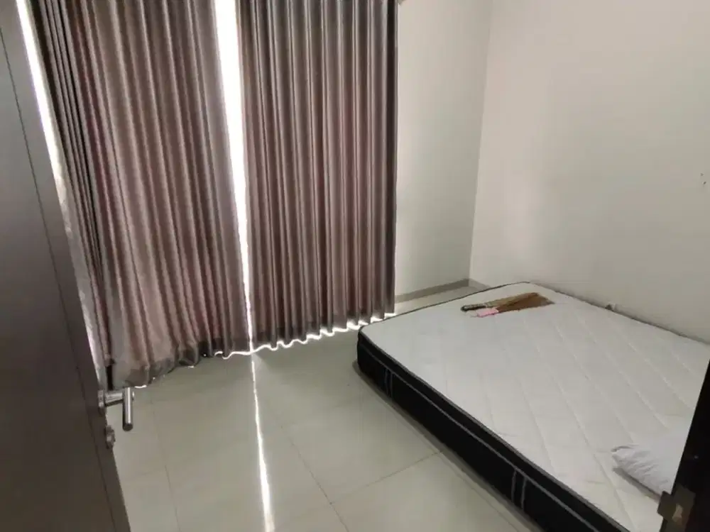 Rumah Cluster Modern Minimalis nyaman terawat siap huni di sayap Setraduta