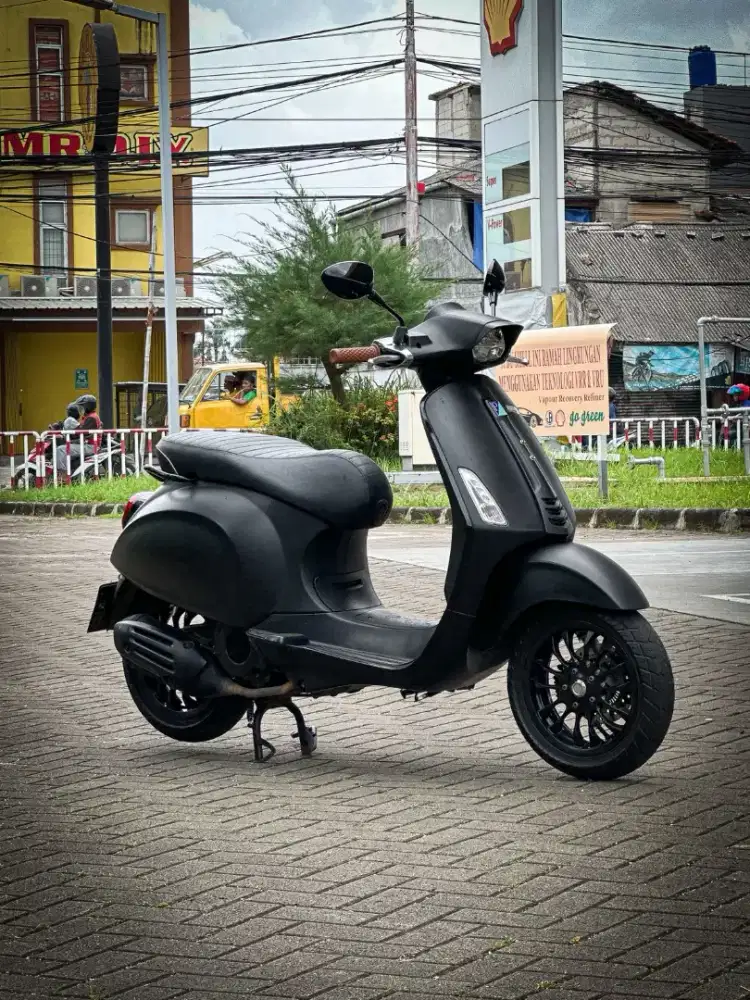 PIAGGIO SPRINT NOTTE 2019