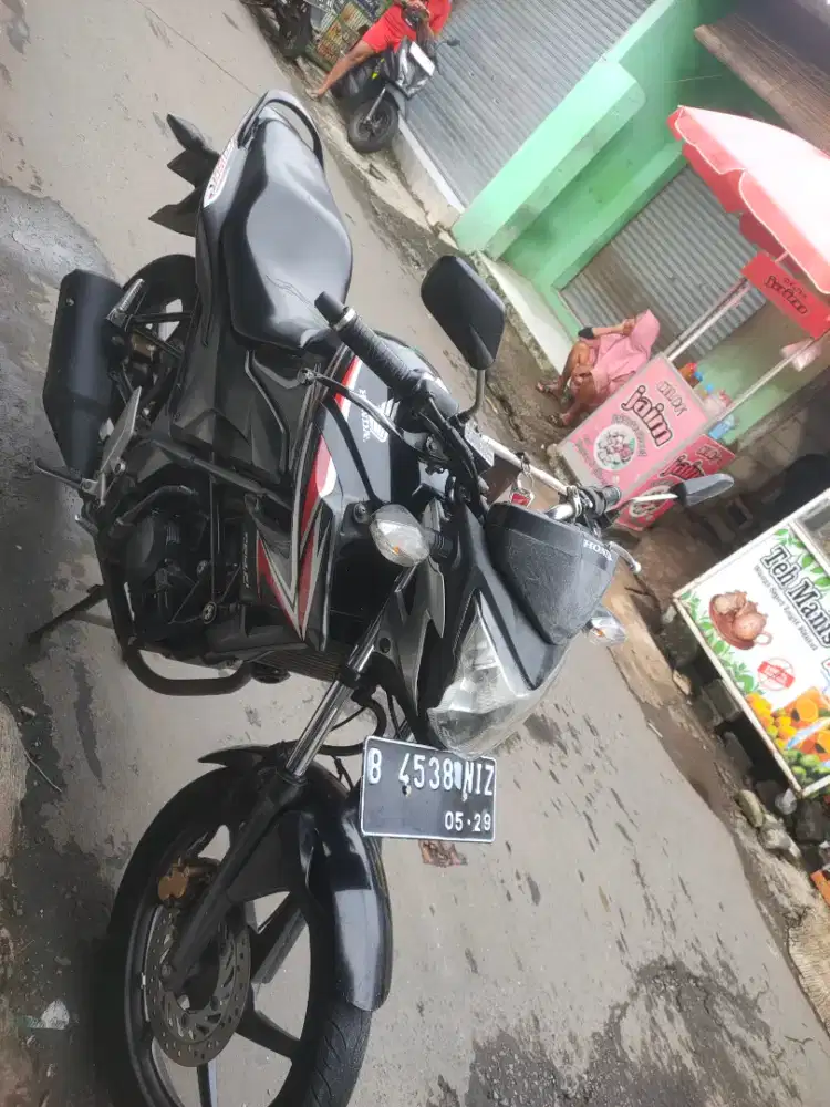Cb150r tahun 2014 lengkap PJK op 2024