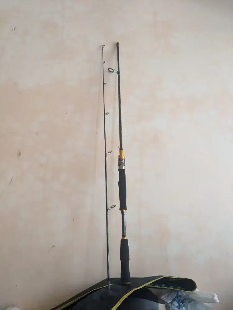 Joran pancing 1.80mter Carbon Solid
