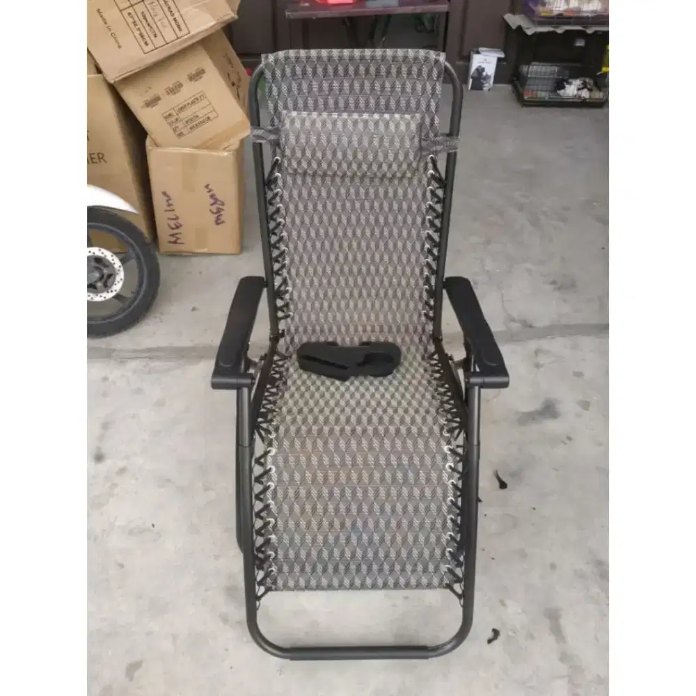 Kursi lipat free tatakan hp dan tatakan botol minum