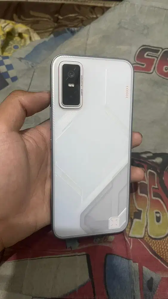 Jual Hp Infinix GT 30 Pro 256GB Silver