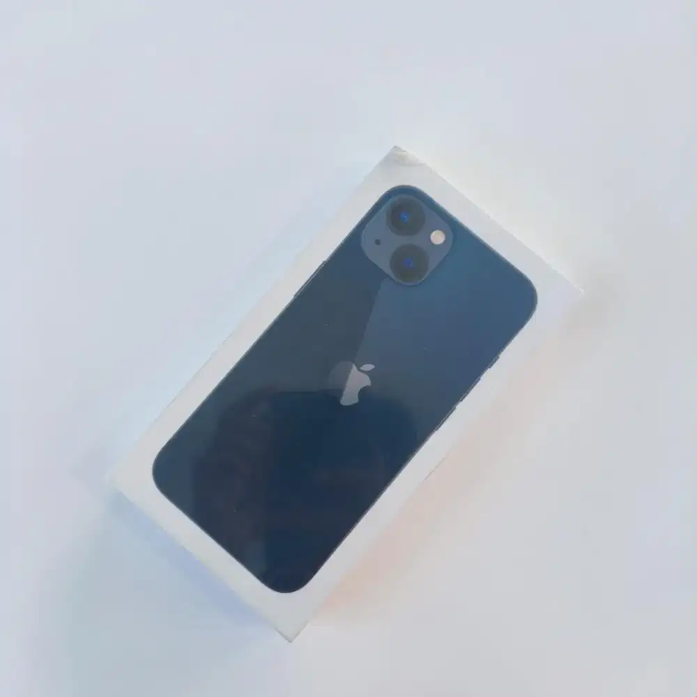 iPhone 13  128 garansi resmi iBox