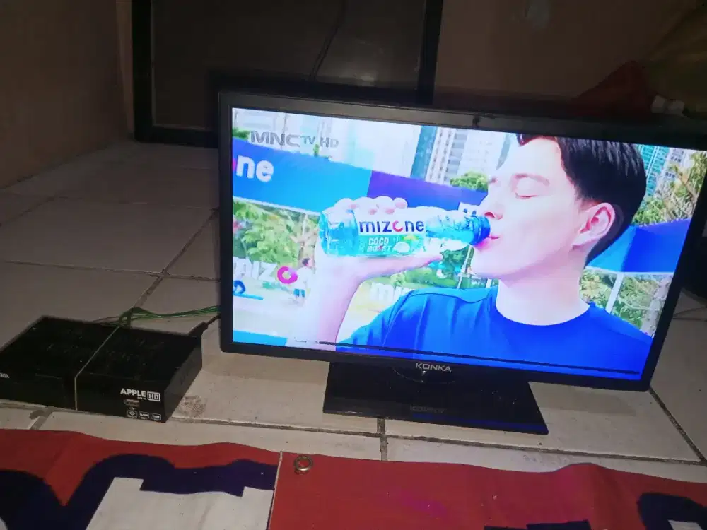 TV merk konka 19'' dan setbox tanpa remot