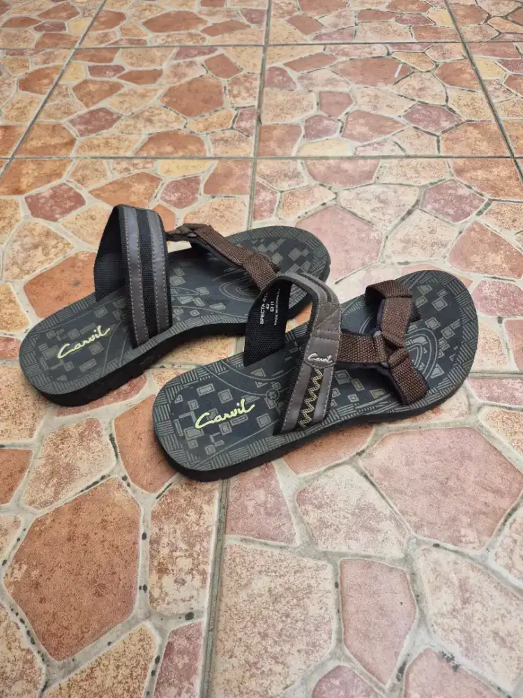 Sandal Carvil Jepit Jempol Fashion Warna Coklat Hitam No 42