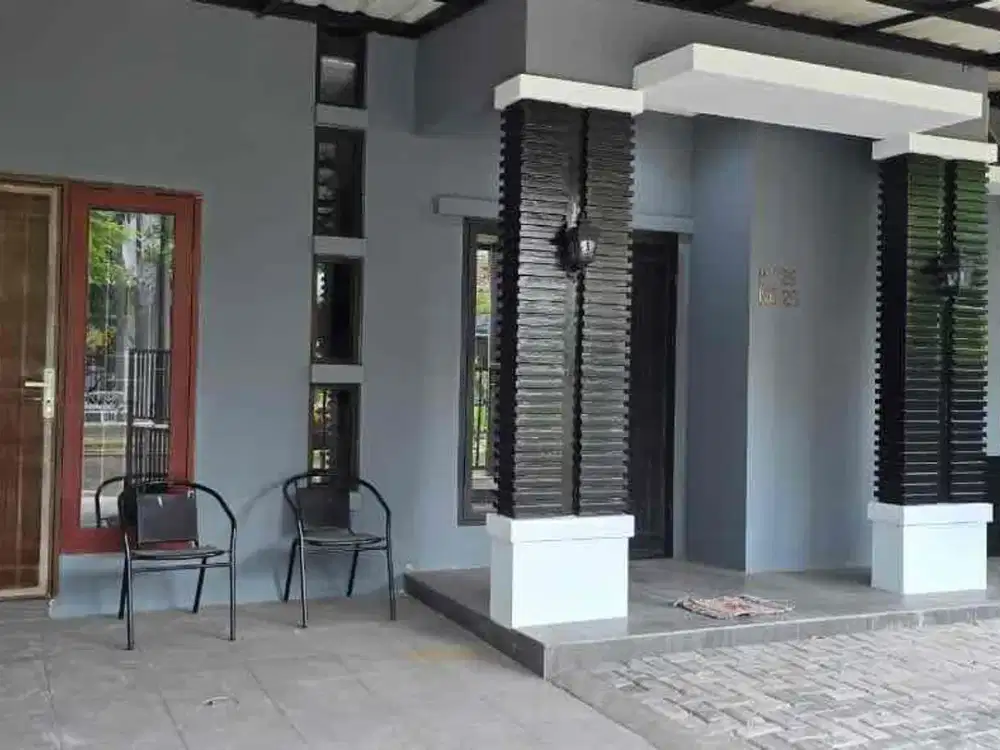 Rumah Siap Huni Dalam Cluster Aralia Harapan Indah Bekasi Jawa Barat