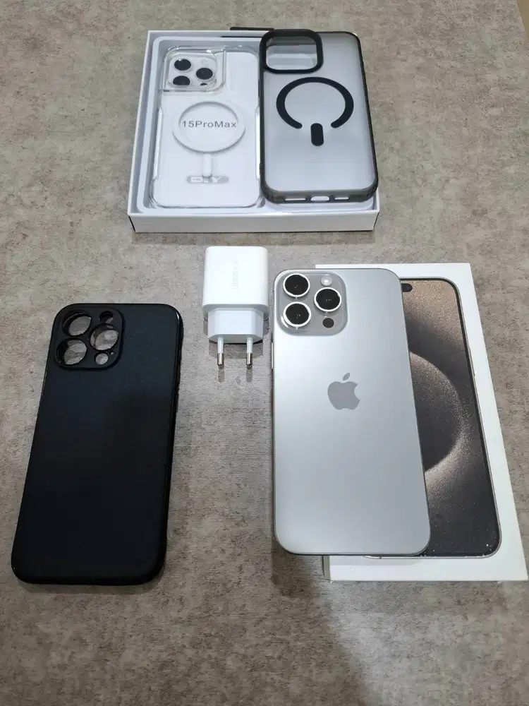 Iphone 15 Pro Max 256 GB Natural Titanium (ISTIMEWA no minus) ex. iBox