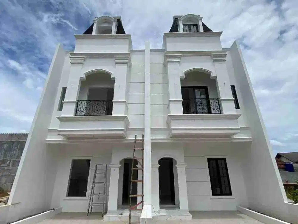 Rumah Klasik Dalam Cluster di Kelapa Dua Depok