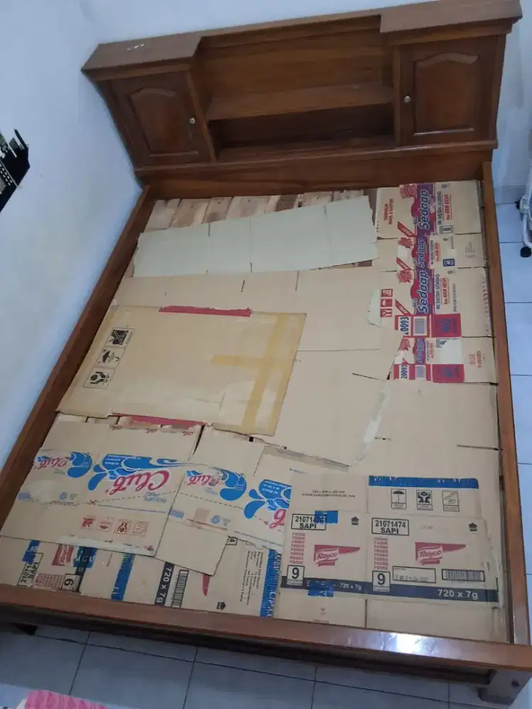 Dipan buffet kayu jati