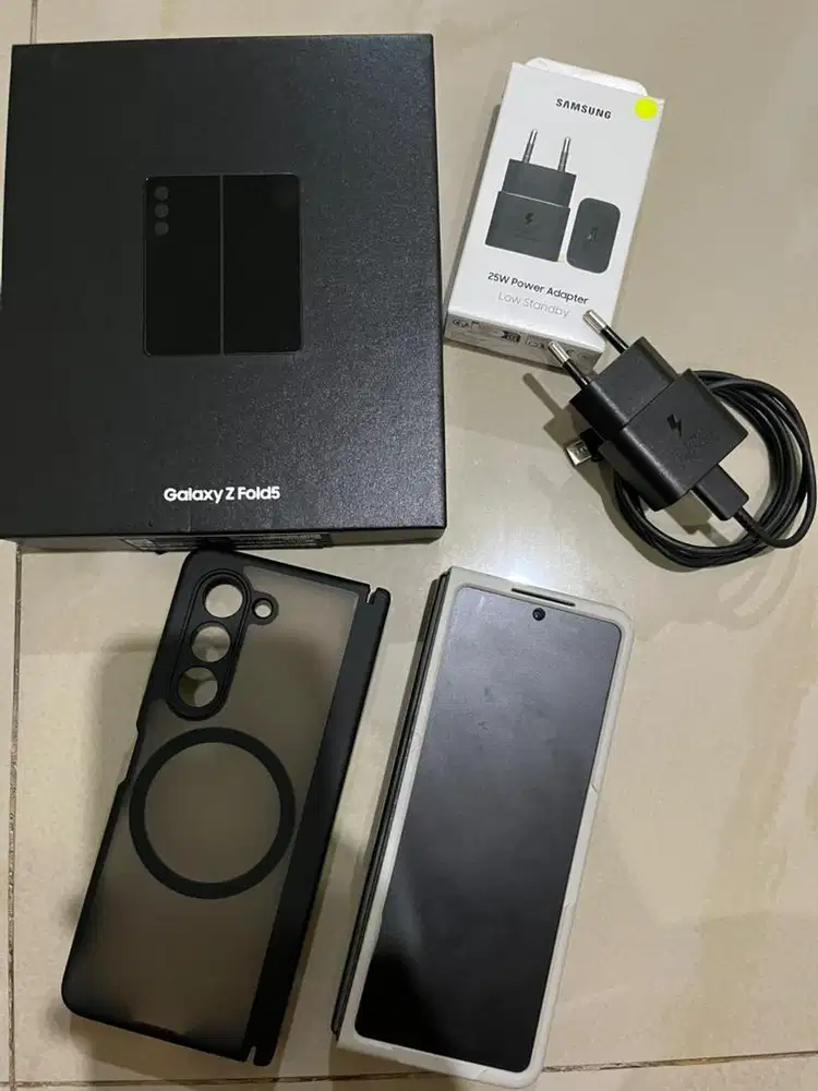 Jual samsung galaxy Z fold5