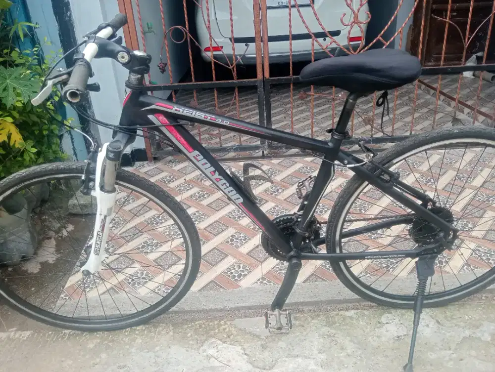 Jual sepeda Polygon heist 4.0 Aloy rims 28 stell balap