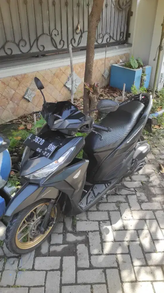 VARIO 150 2017 VELG GOLD