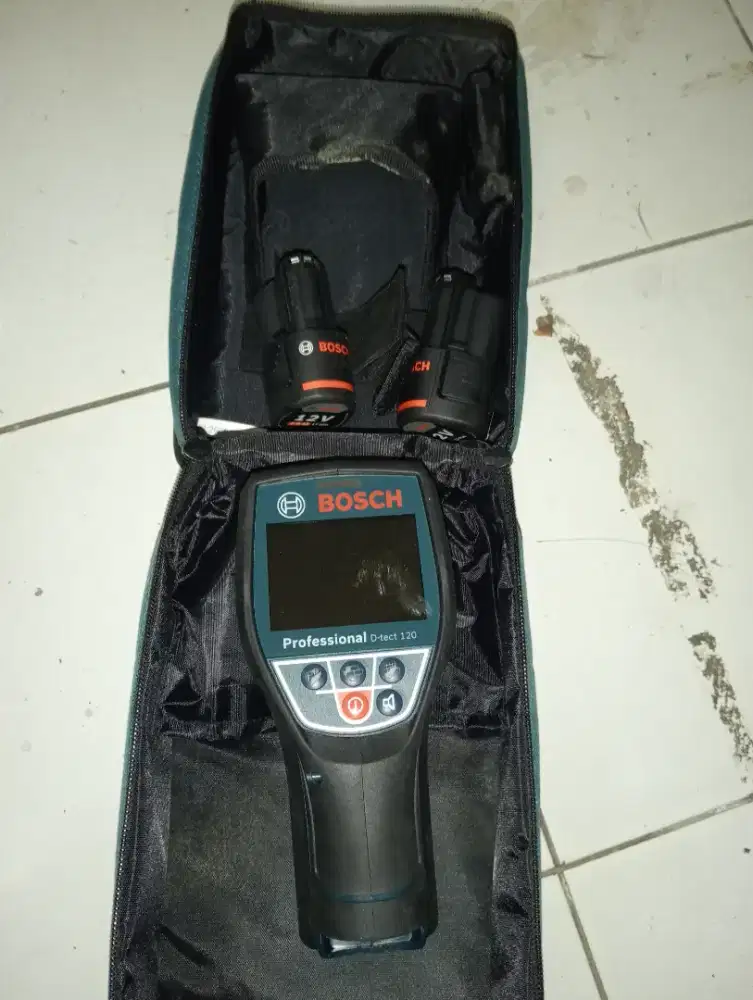 Wall  scaner merek bosch