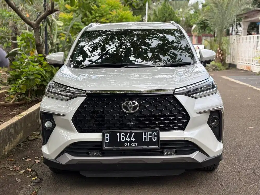 Toyota Veloz Q TSS CVT AT 2022