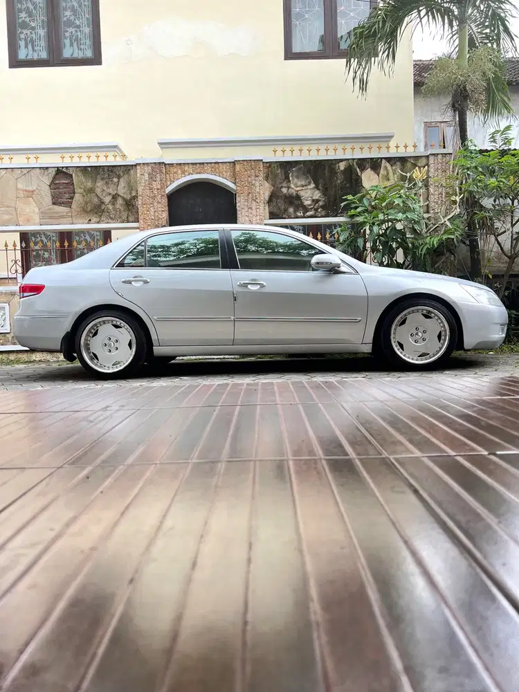 ACCORD VTIL 2.4 MANUAL ISTIMEWA