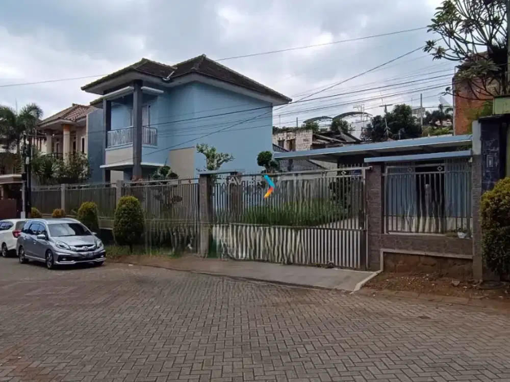 Dijual Rumah Villa di Daerah Jalan Abdul Gani, Batu Malang