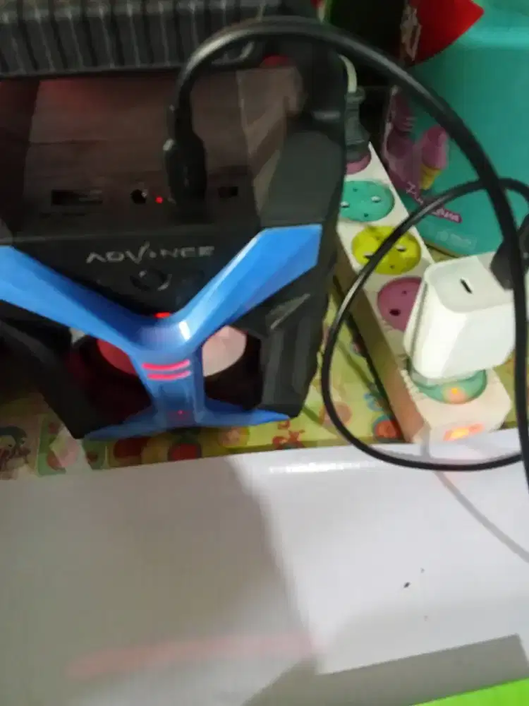 Speker aktif mini merk Advance