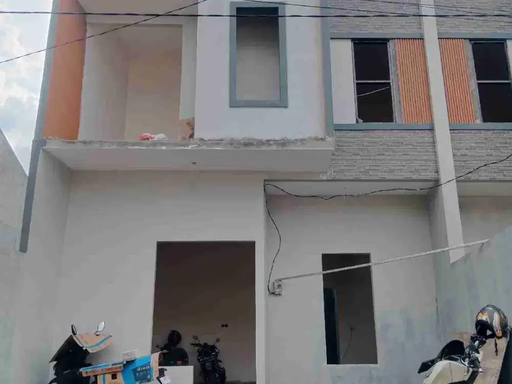 dijual rumah baru 2 lantai 3 unit sisa 1 unit lokasi tambak medokan ayu3 rungkut surabaya