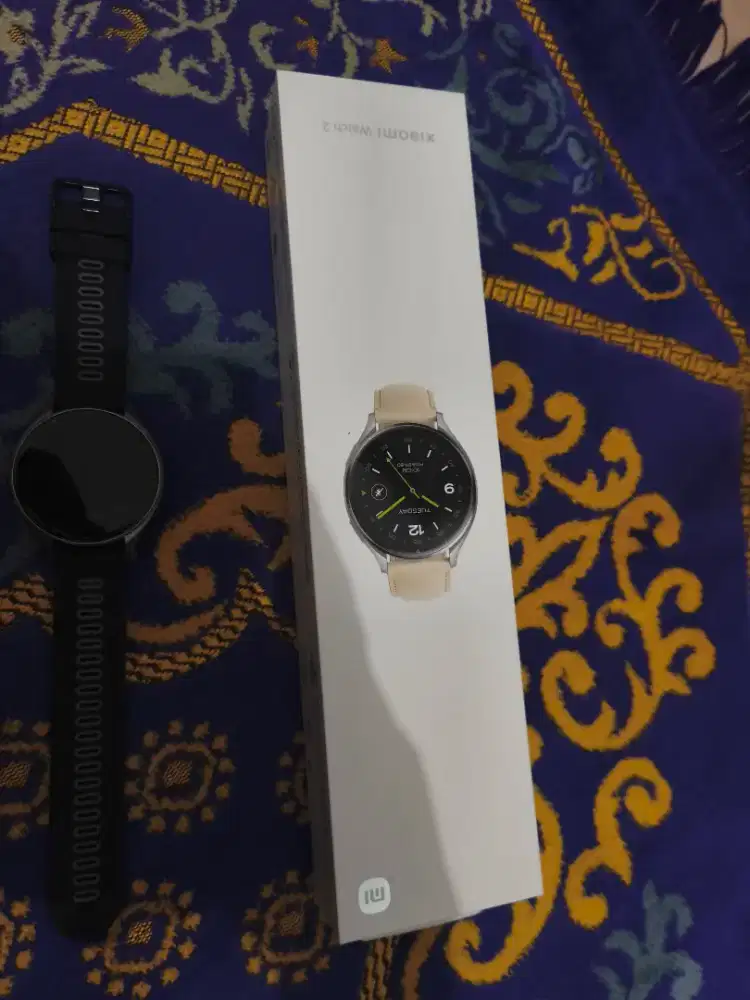 JUAL SMARTWATCH XIAOMI ( 1 bulan pemakaian masih mulus )