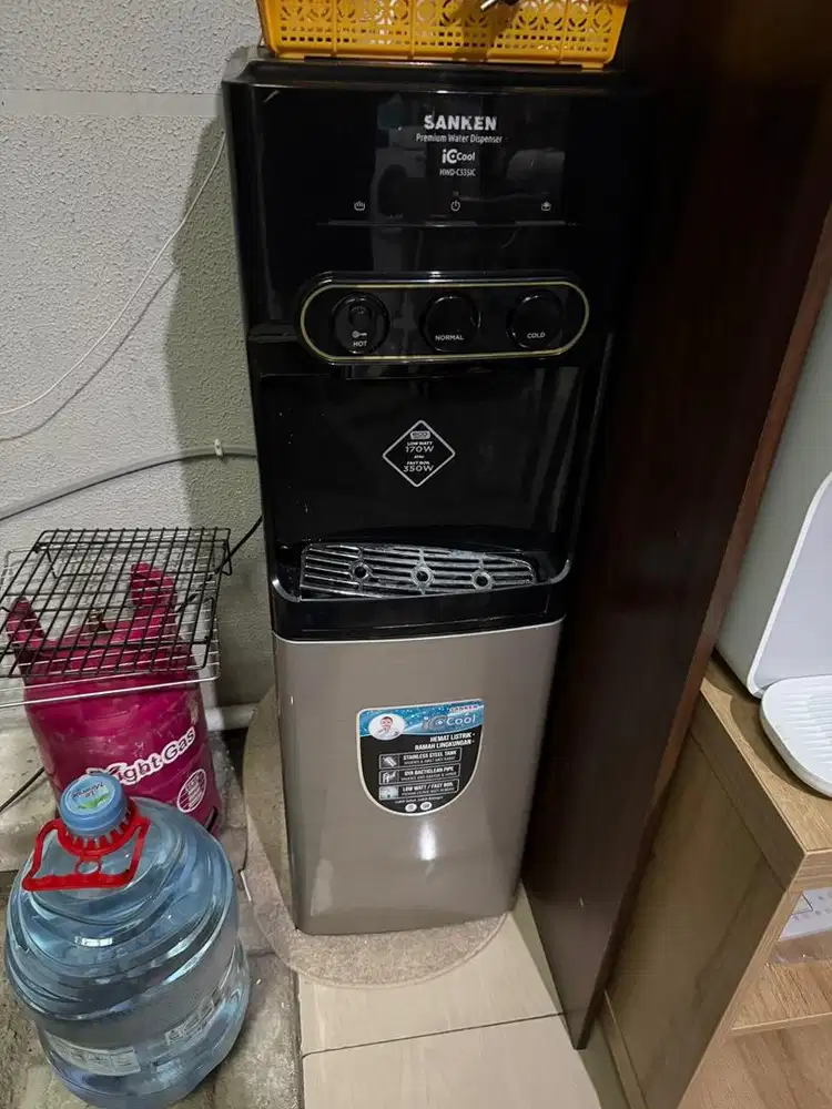 Dispenser Sanken Galon Bawah HWDC 535