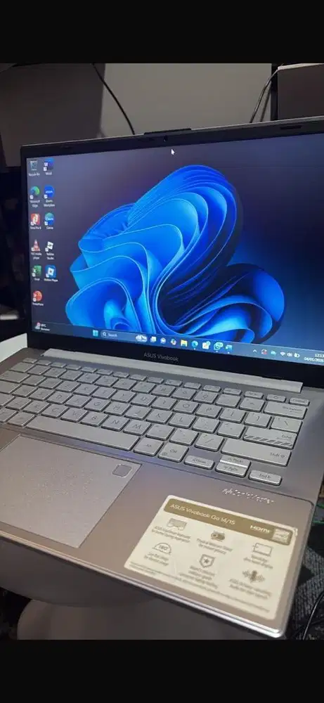 Asusvivobook go 14
