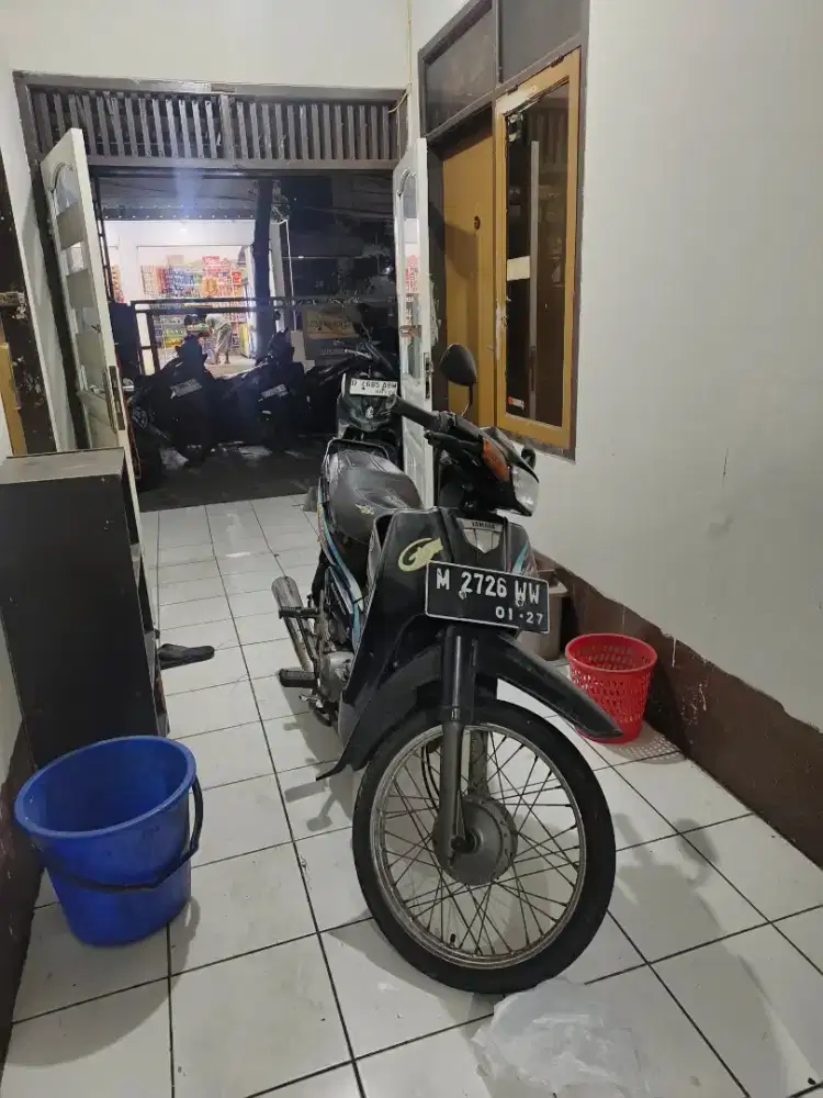 Yamaha crypton tahun 2000