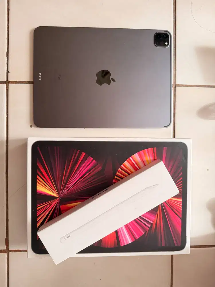 Ipad Pro 11 inch GEN 3 WiFi Only 128GB With Apple Pencil GEN 2 iBox