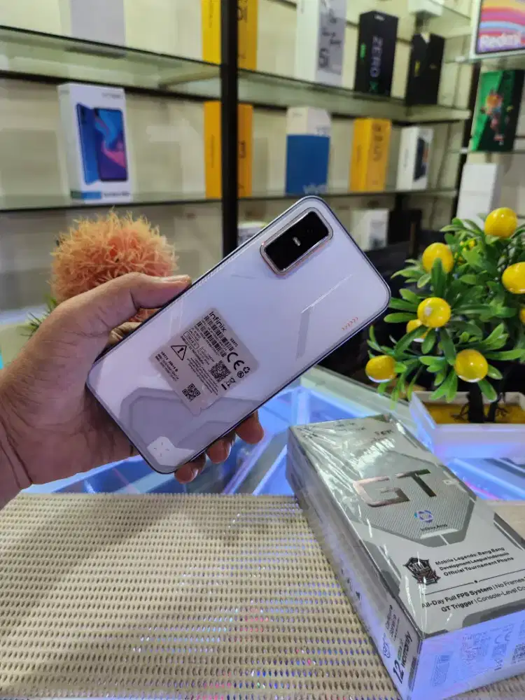 Infinix GT 30 Pro 5G Ram 8+8Gb/ 256Gb Pemakaian 2 Minggu Like New