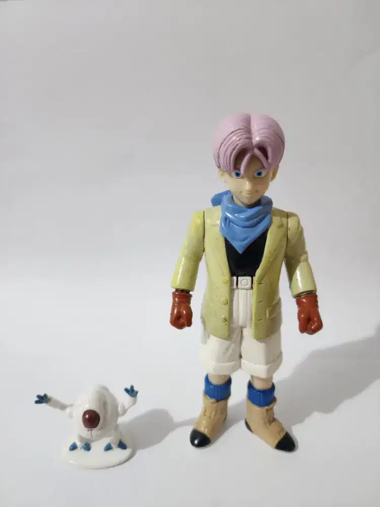 Rare Dragon Ball GT Super Battle Collection Bandai Trunks Gill Set