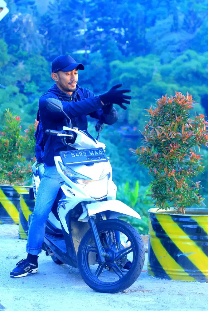 nyari kerja supir punya sim b1