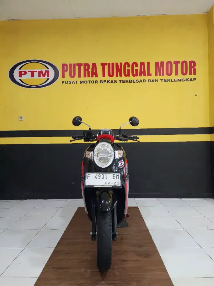 SCOOPY OLD TAHUN 2019(PUTRA TUNGGAL MOTOR)