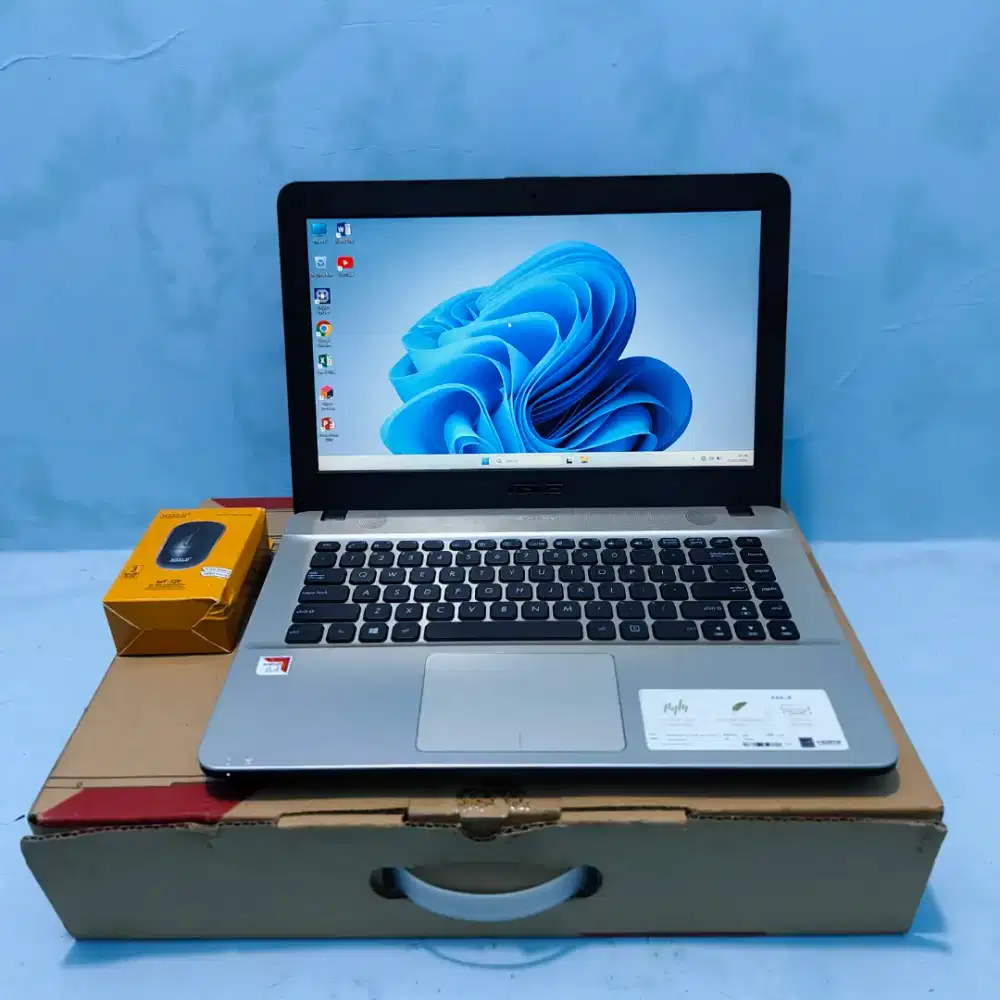 Laptop Asus Slim Ram 4GB Siap pakai Win 11 Pro [ Bisa Diantar ]