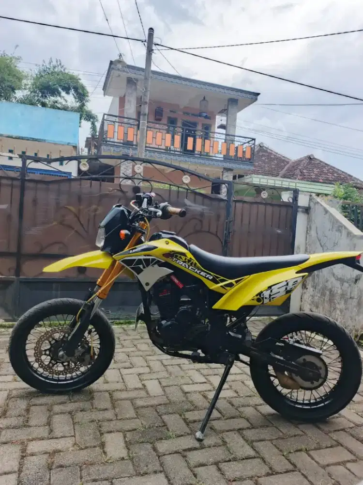 Kawasaki D Tracker 150 2020