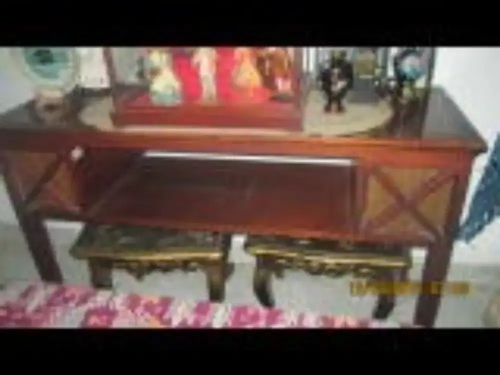 MEJA HIAS ANTIK VINTAGE