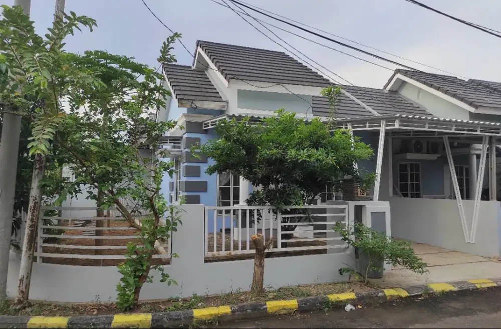 Disewakan Rumah Aman dan Nyaman, Metland Cibitung, Pesona de Espana