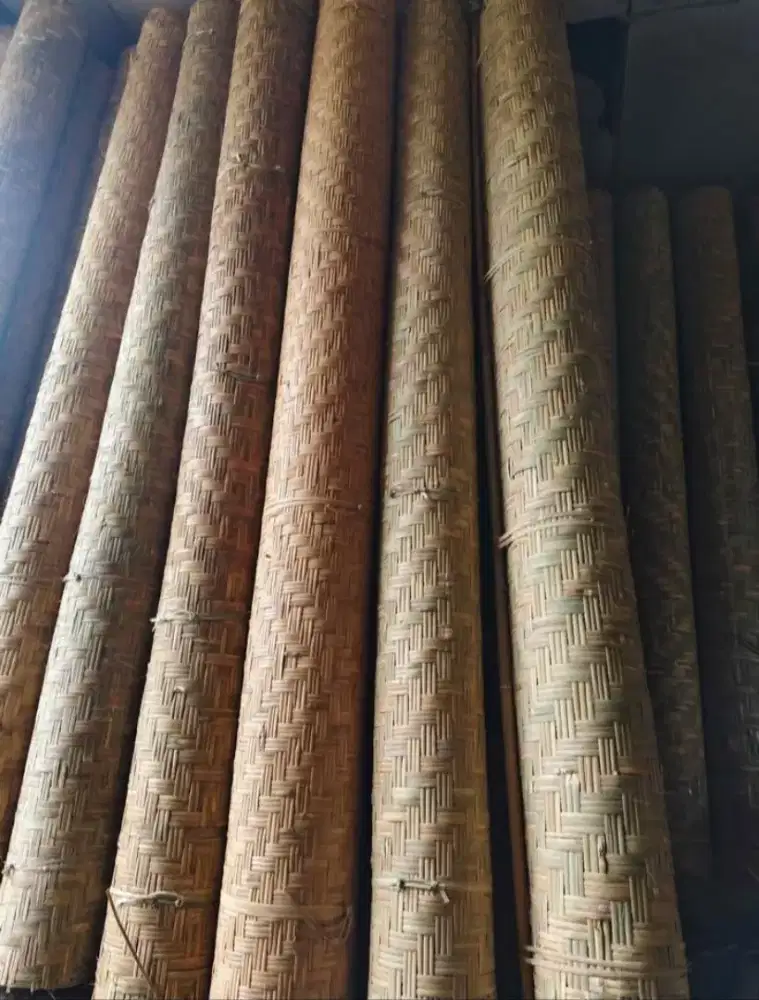 Bedeg Anyaman Bambu full kulit