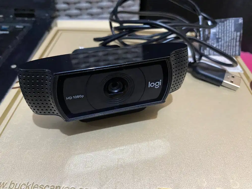 Dijual cepat webcam Logitech C920 Pro HD