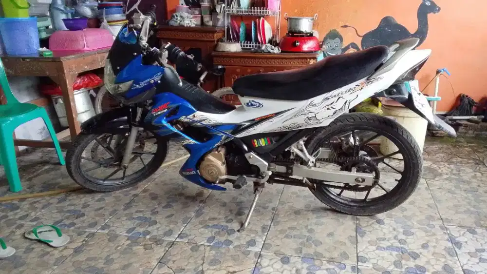 Di jual satria FU 3.500,000
