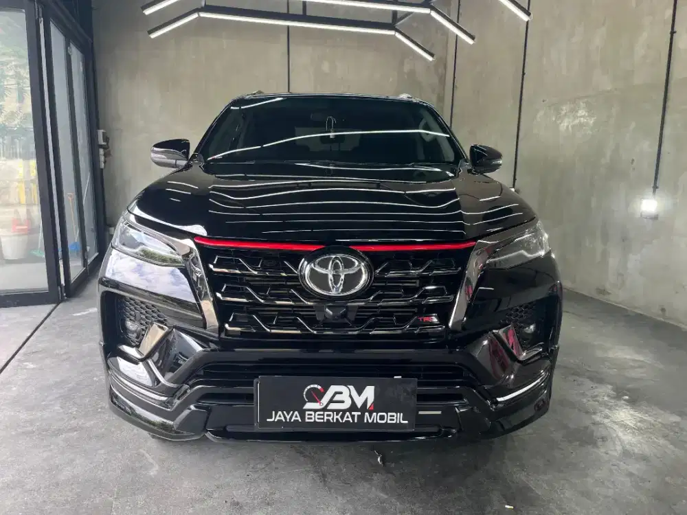 FORTUNER 2,4 VRZ TRD SPORTIVO AT 2020