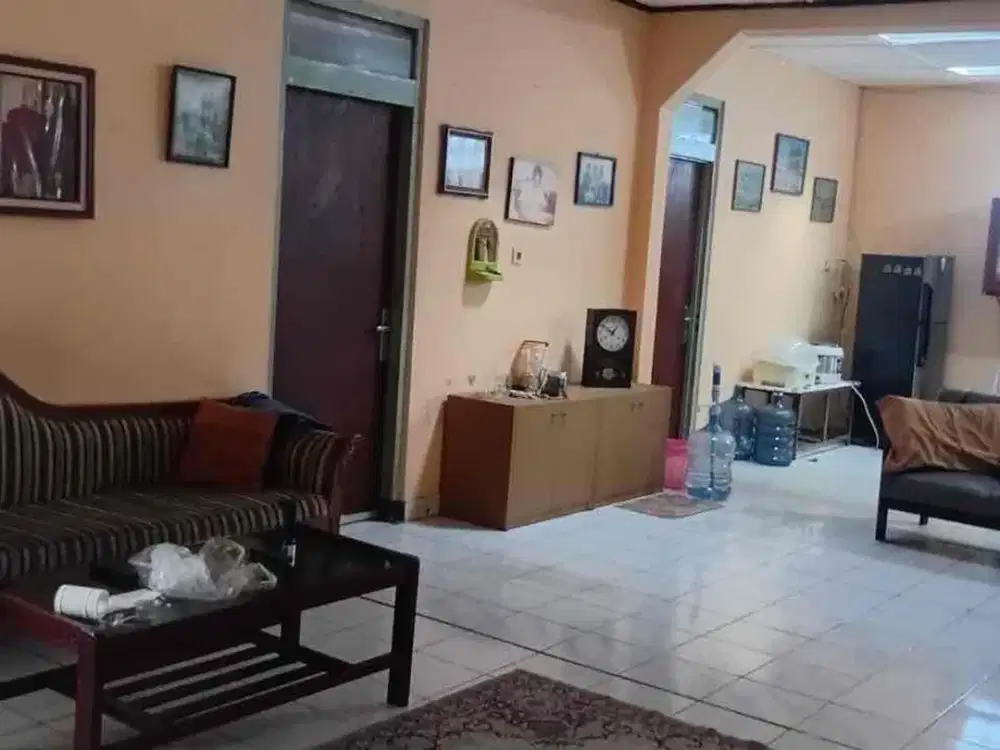 DIJUAL RUMAH Jl MERCURI UTARA