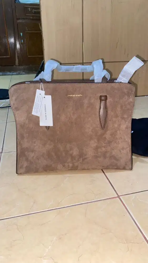 Allyn Elongated-Handle Tote Bag