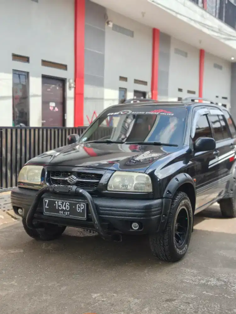 Mobil Jeep,Siap Mudik ke kampung, SUZUKI ESCUDO 1.6 injection, Radial