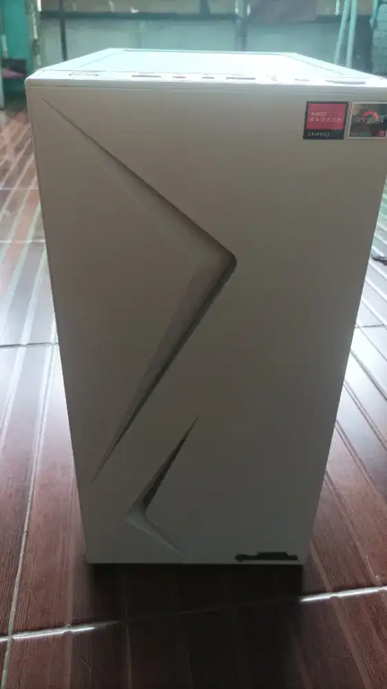 PC Gaming Ryzen 5 + Monitor