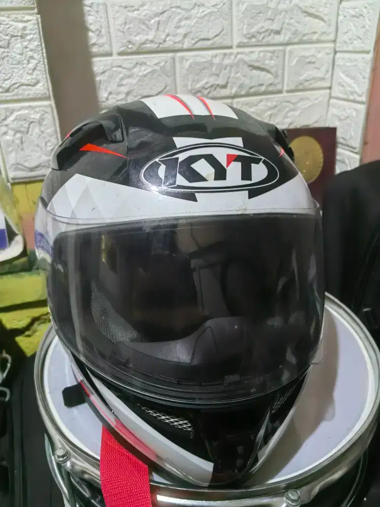 Helm KYT k2 rider