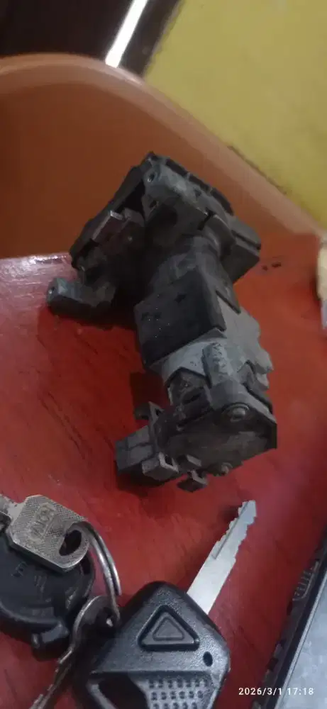 Kontak motor Vario 150 LED thn 2015