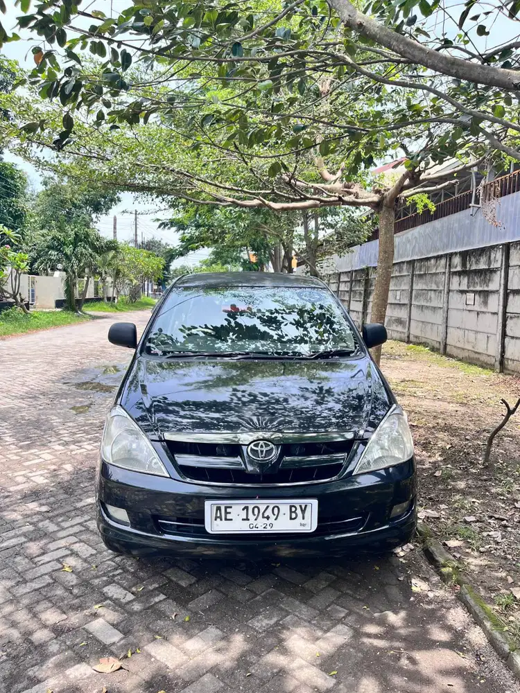 Toyota Kijang Innova Tipe G Tahun 2005 Bensin