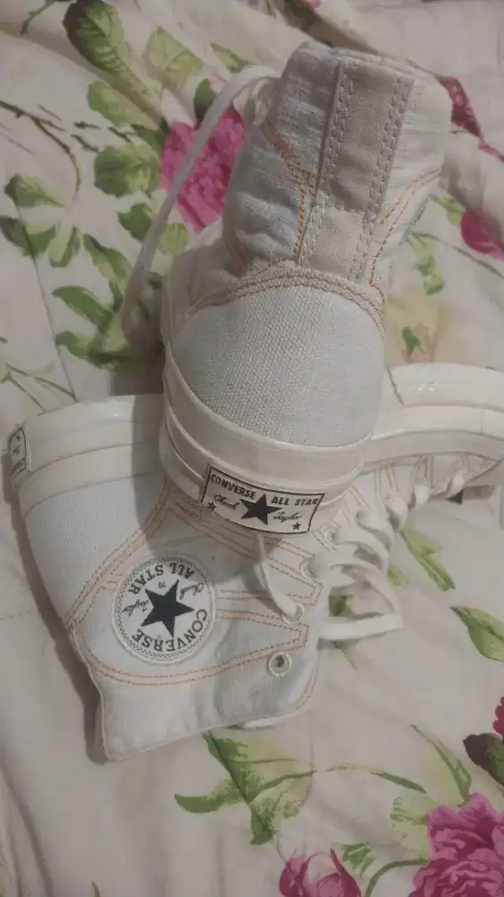 Jual sepatu convrse ori